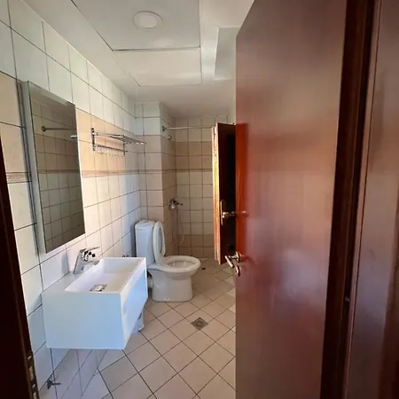 Castle Of Monte Cristo With Pool-Ilio Hotel 4*