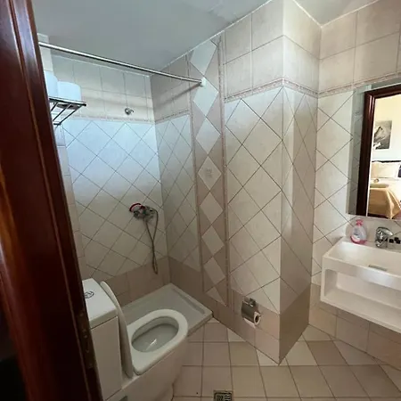 Hotel Castle Of Monte Cristo With Pool-Ilio Sarandë