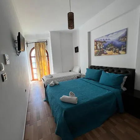 Hotel Castle Of Monte Cristo With Pool-Ilio 4*